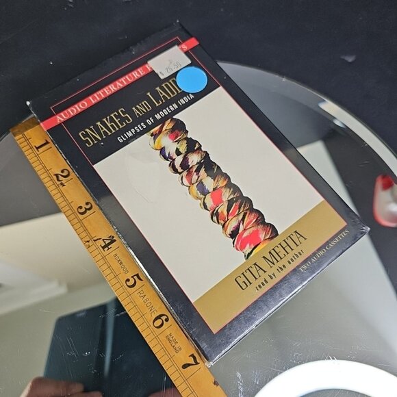 Snakes and Ladders : Glimpses of Modern India by Gita Mehta 1997 Audio Book Tape - Picture 8 of 8